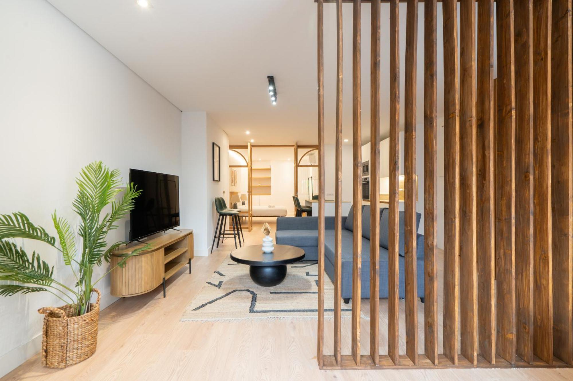 Apartamento Reformado Para 6 Personas En Plena Gran Via Alquiler Temporal Madrid Exteriér fotografie