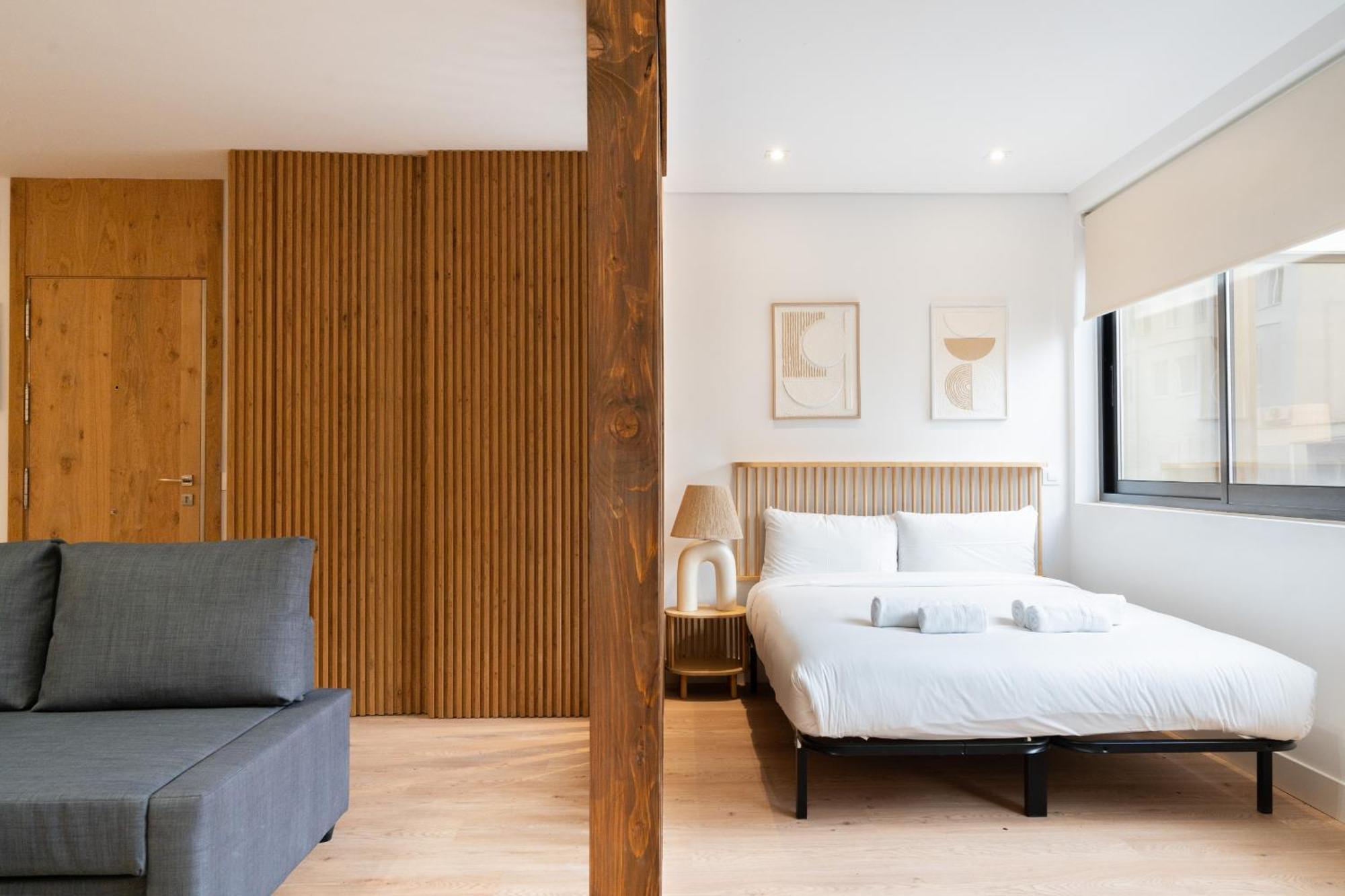 Apartamento Reformado Para 6 Personas En Plena Gran Via Alquiler Temporal Madrid Exteriér fotografie